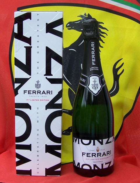 ferrari-sparkling wine-08-2023.jpeg